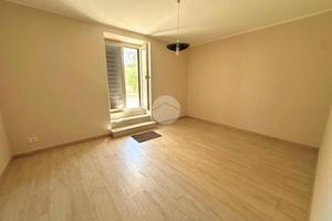 5 LOCALI A CASERTA