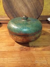 Scatola in ceramica di Giancarlo Piani Faenza