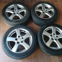 4 pneumatici 205/55 R16+ cerchi in lega Mak