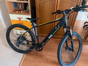 Bicicletta elettrica  jeep