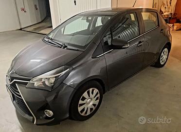 Toyota Yaris Active 1000 5p 2/2015