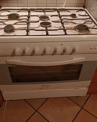 CUCINA DA 90 A LIBERA ISTALLAZIONE MARCA ARISTON