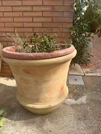 Vaso grande da esterno in terracotta con bordatura
