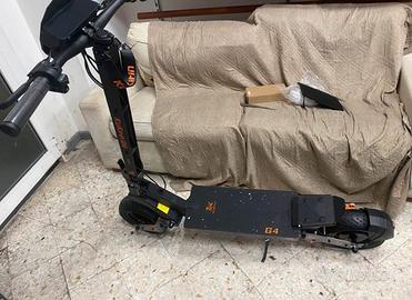 Monopattino elettrico g4