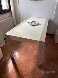 TAVOLO DA SOGGIORNO