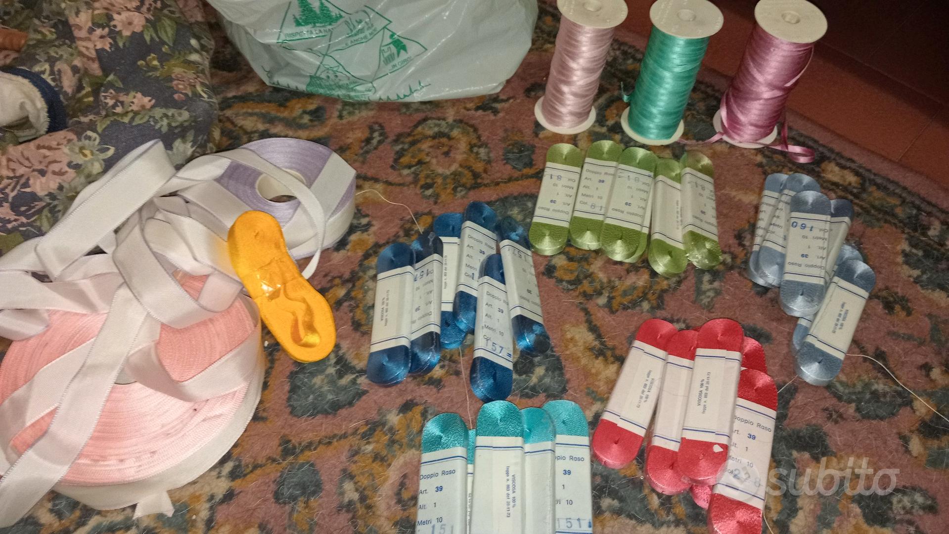 Vetrina Per Ditali Da Collezione In Legno Di Pino - Espositore Da 200 Pezzi Con 2 Antine - Foto 3