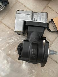 Compressore monocilindrico 352cc con sist ESS