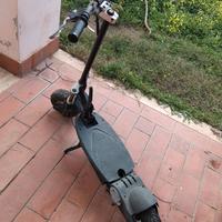 monopattino elettrico 