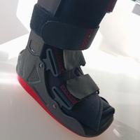 Stivale walker semi rigido alto

Donjoy Xceltrax