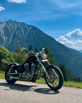Suzuki Intruder 1400 VS (1988)