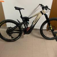 Ebike mtb giant reign e+