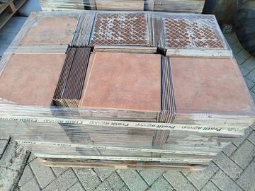 Mattonella gress effetto cotto 33x33