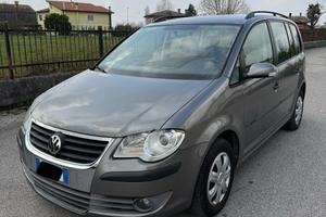 Volkswagen touran 7 posti 2008 2.0 benz/metano