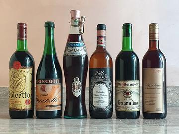 Bottiglie di Vino Vintage da Collezione