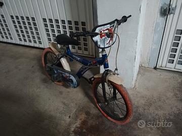 Bici Spiderman per bambini dai 4 ai 7 anni 