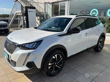 Peugeot 2008 BlueHDi 130 S&S EAT8 Allure Pack