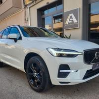 Volvo XC60 B4 HYBRID/Diesel Awd Geartronic Momentu