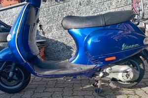 vespa et 4 anno 99 cilindrata 150