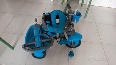 Triciclo con maniglia