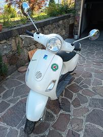 VESPA LX50