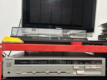 Amplificatore technics  su z250