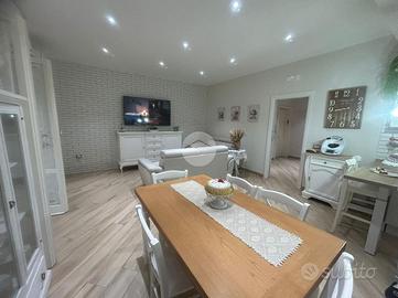 4 LOCALI A TORRE DEL GRECO