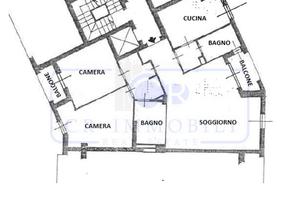 AMPIO TRILOCALE NON ARREDATO IN CENTRO