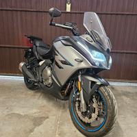 CFMoto 650GT