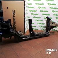 PARAFANGO POSTERIORE DESTRO PANDA 312 2022
