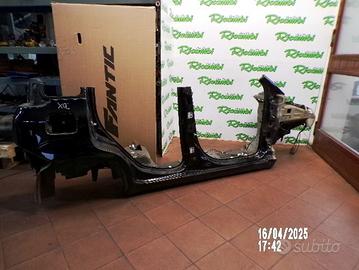 PARAFANGO POSTERIORE DESTRO PANDA 312 2022