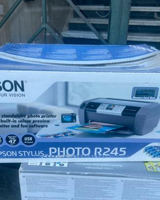 Stampante EPSON R 245 Nuova mai tolta dalla scatol