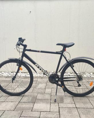 MTB bicicletta btwin rockrider 300