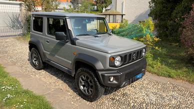 Suzuki jimny 4 POSTI