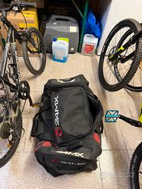 Abbigliamento motocross