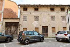 CASA SEMINDIPENDENTE A PALMANOVA