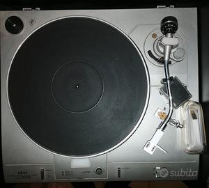 Giradischi Akai LP con testina Shure