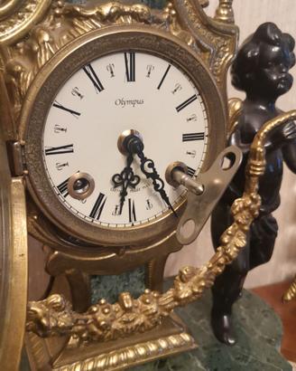 Orologio antiquario da tavolo