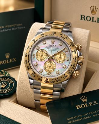 ROLEX COSMOGRAPH DAYTONA - Crystal MOP dial