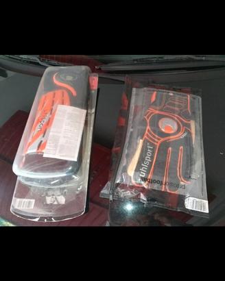 Guanti taglia 10,5 più parastinchi