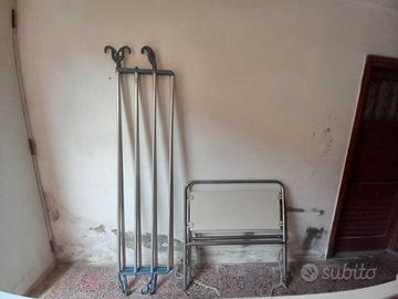 Letto per disabili con una manovella