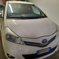 Toyota yaris in buone condizioni 