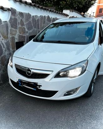 Ricambi Opel Astra J Sport Tourer