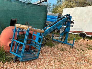 S158 - Piattaforma agricola per trattore