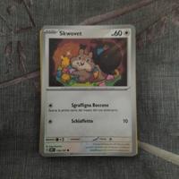 pacchetto di carte Pokemon fatto da 20 carte