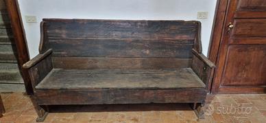 vecchie panche in legno