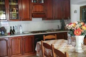 Rustico / Casale di 300 m² con 1 locale e box auto