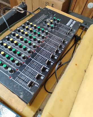 Mixer Vintage Monarch Analogico MMX 808
