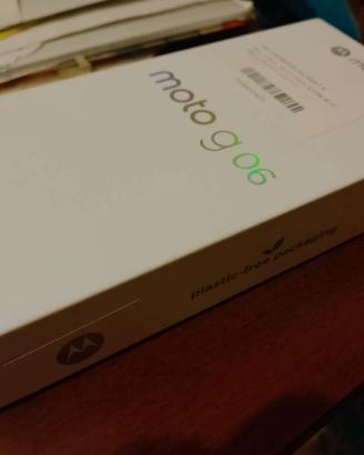smartphone motorola G06 nuovo con garanzia
