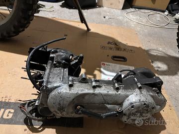 Blocco motore piaggio 50