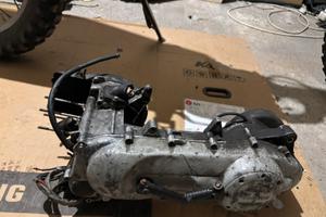 Blocco motore piaggio 50